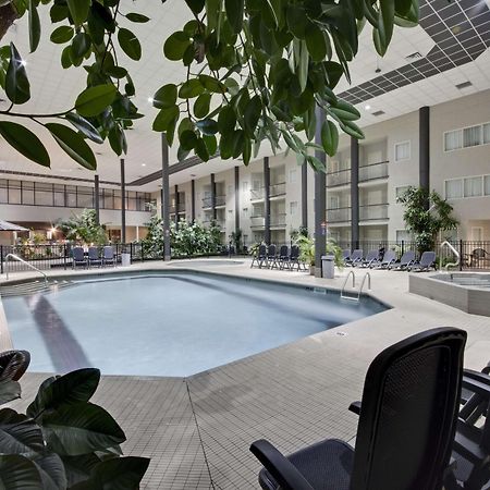 Coast Kamloops Hotel & Conference Centre Zewnętrze zdjęcie